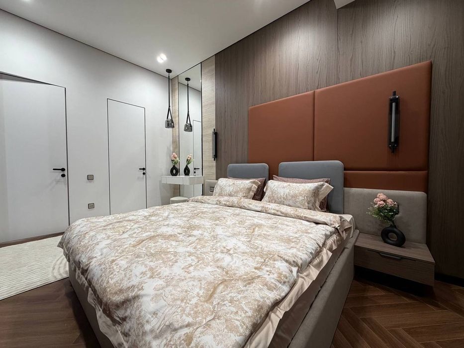 Яккасарайский район 5ти комнатная квартира 175м² имеется терраса