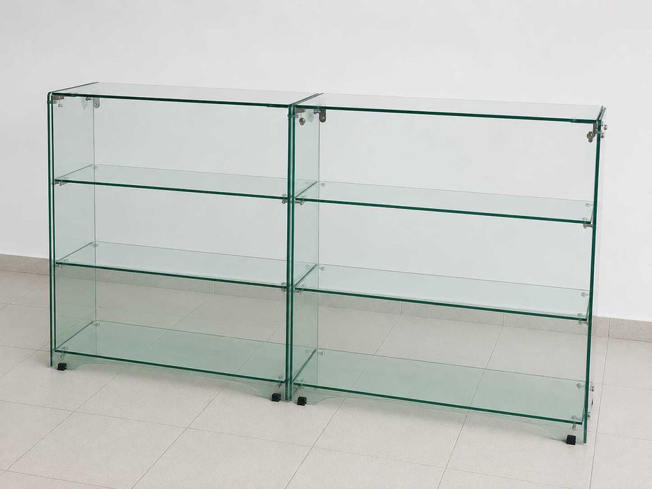 Vitrina magazin din sticla