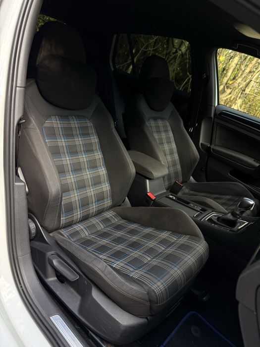 VW Golf 7 GTE Plug-in Hybrid 225 cai