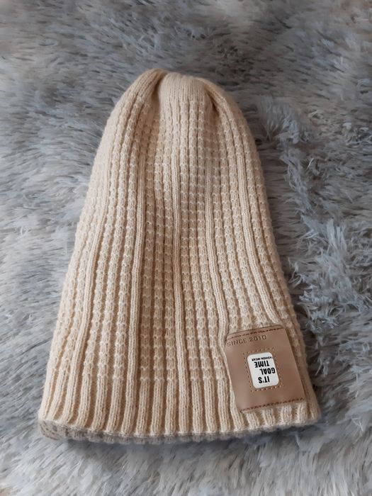 Срочно шапки новые!