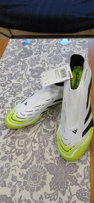Ghete de fotbal Adidas