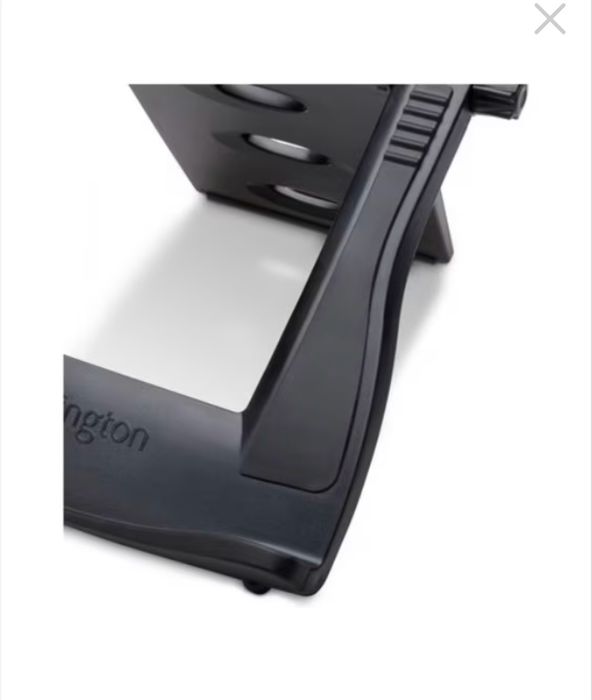 Стойка за лаптоп