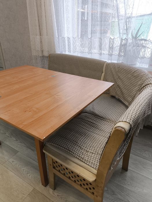 Продам кухонный уголок