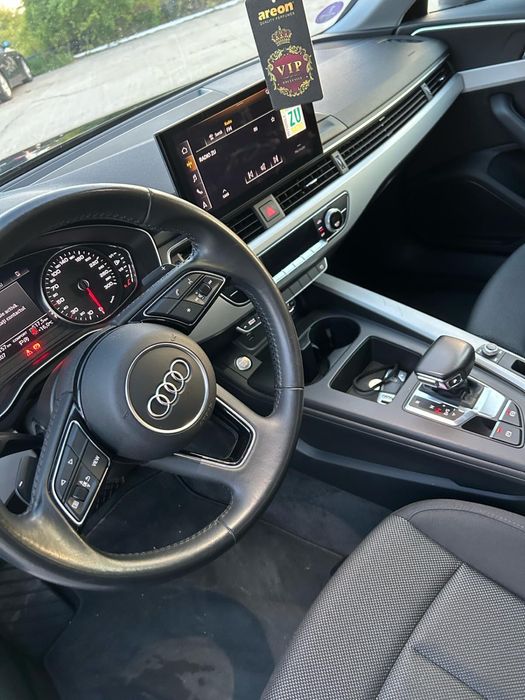 Audi A4 Limousine 35TFSI