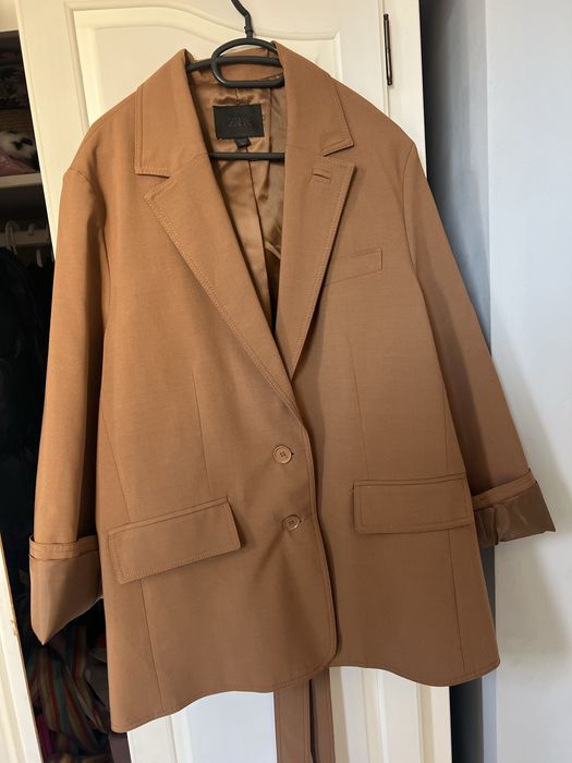 Овърсайз сако Zara