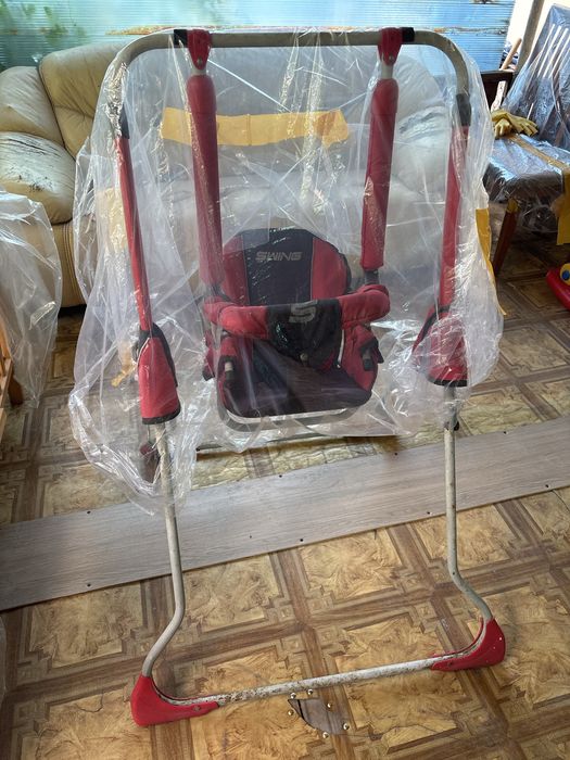 продам детскую качелю
