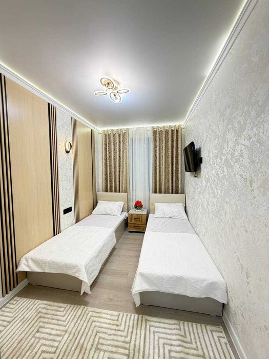 Метро Хамза Спорт товар 3в4/2/4  72м2