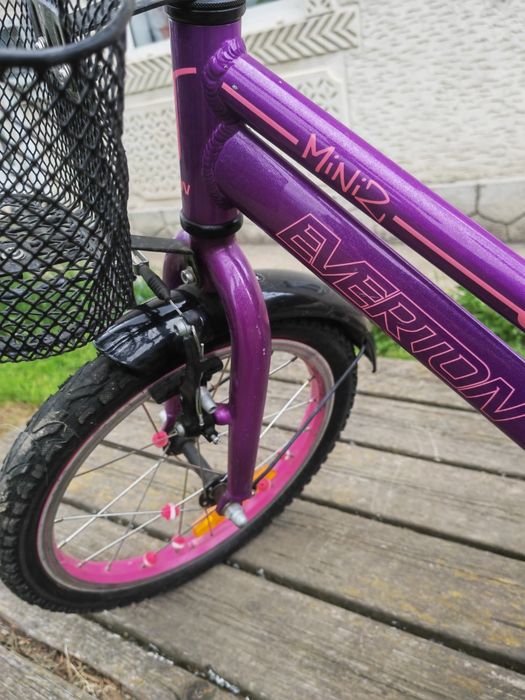 Bicicletă copii Everton MiniZ (Roz/Violet) – Stare foarte bună