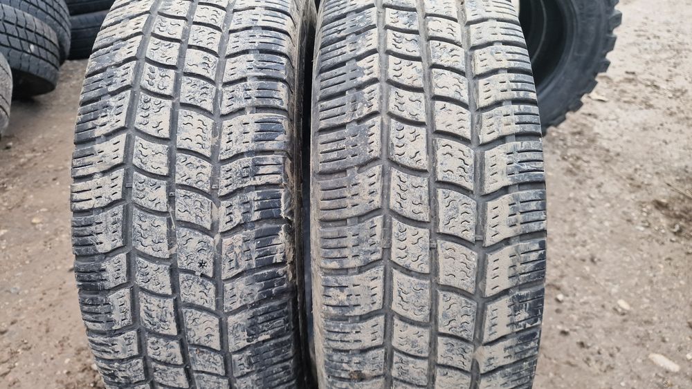 Anvelope 225/65R16C marca Vredestein, DOT 2022,M +S