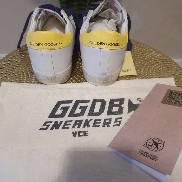 Adidasi dama golden goose