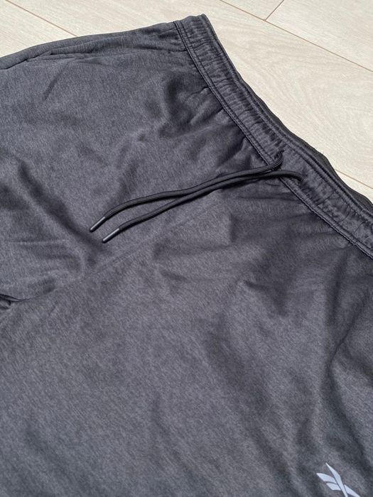 Pantaloni de trening bărbați nou cu etichetă Reebok, XXL