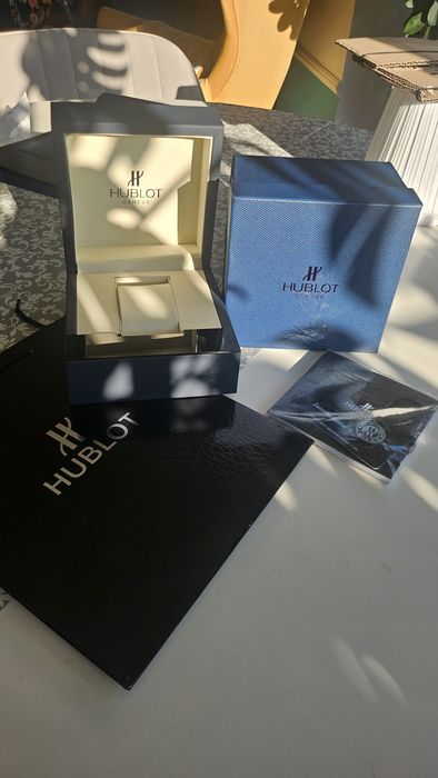 Cutie pentru ceas  Hublot