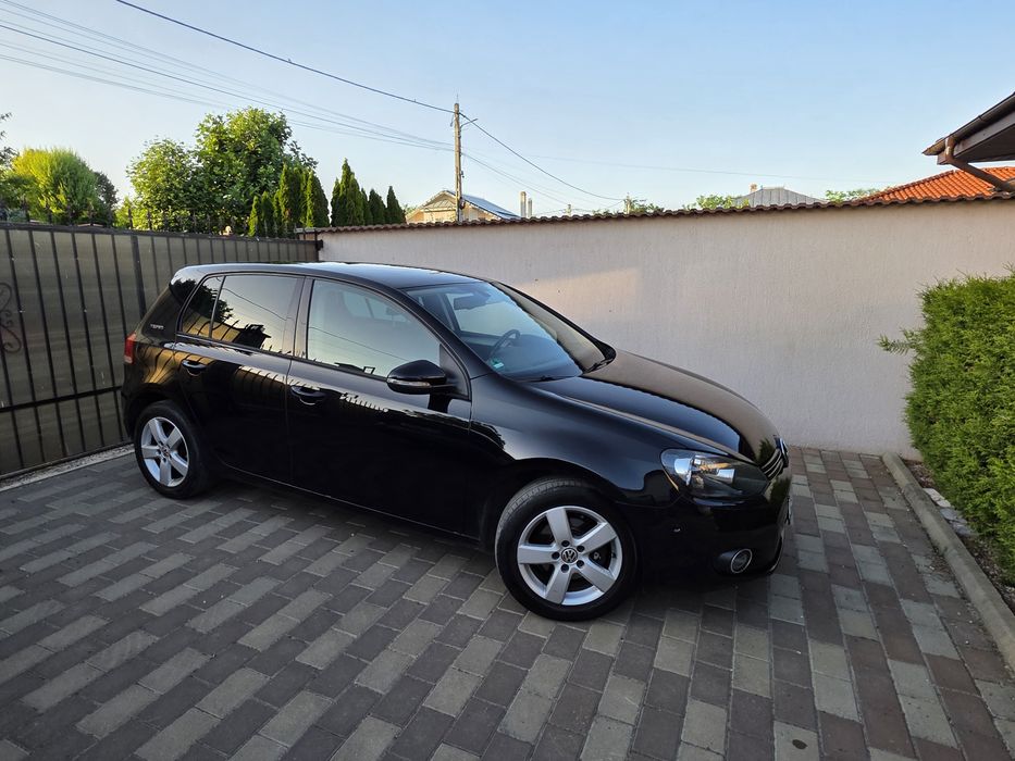 VOLKSWAGEN Golf 2010 — imagine 4
