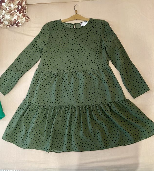 Рокля Asos 44р-р