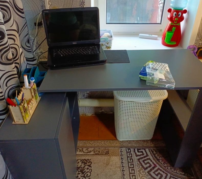 Новые столы разные модели