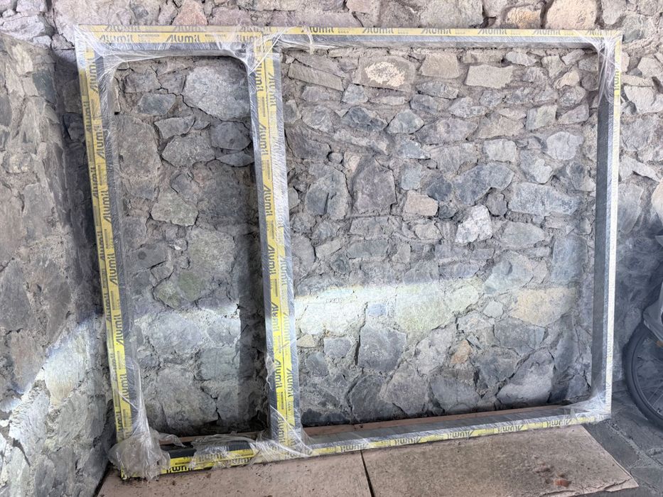 Продам окно АЛЮМИЛ