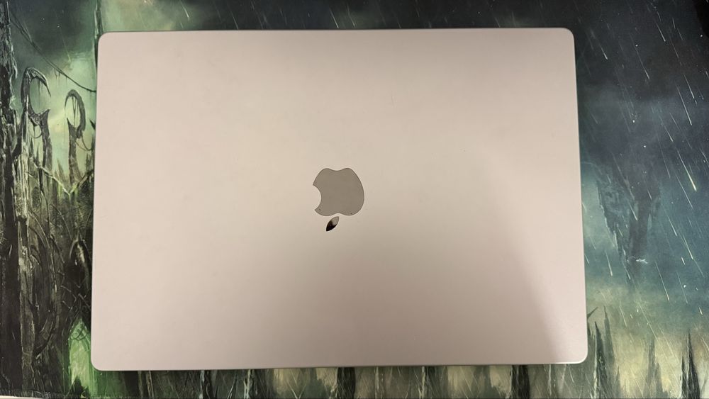 Macbook M1 Pro 16”