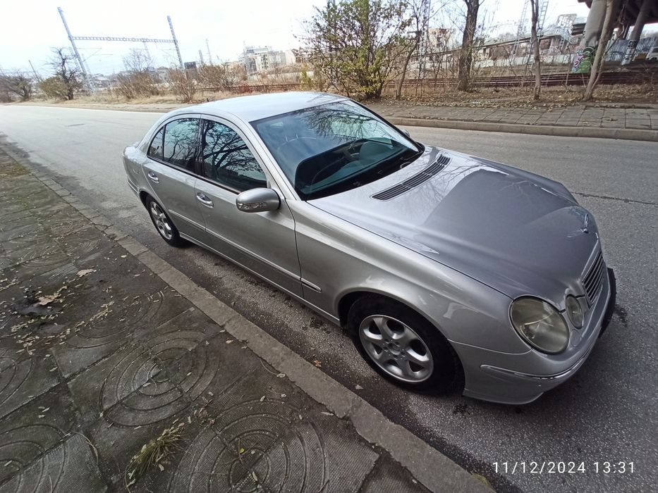 Mercedes E270  W 211