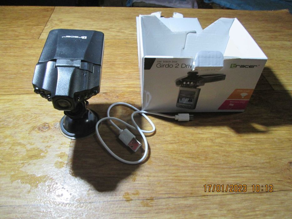 видеорегистратор за автомобил - 2 броя