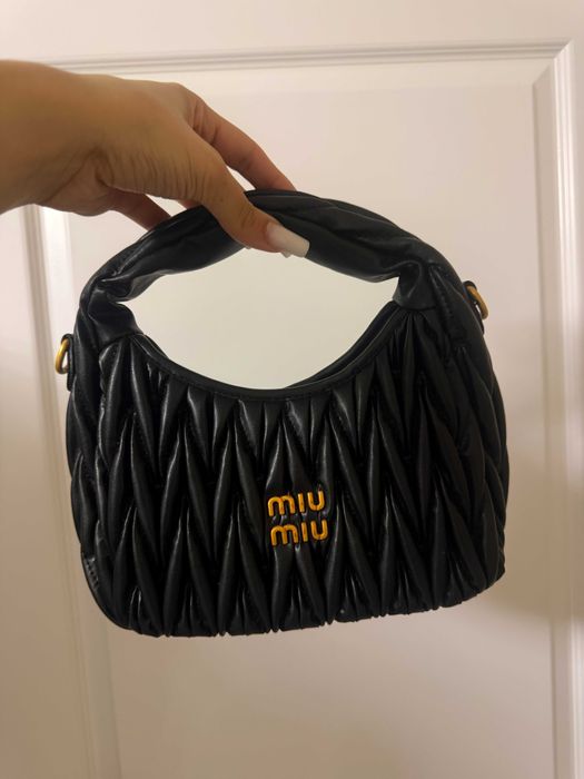 Gentuță MIU MIU negru