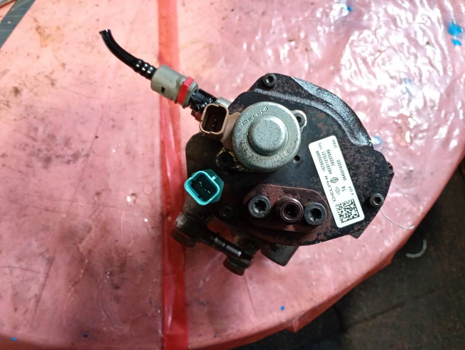 Pompa injectie pompa inalte renault clio megane 3 1.5dci euro5 delphi