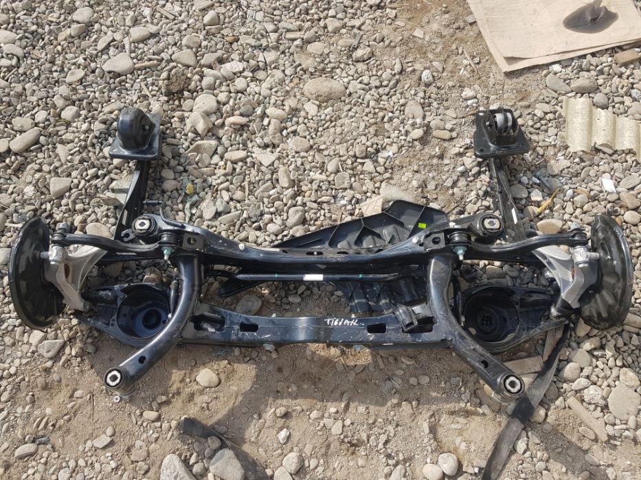 Punte spate VW Tiguan 2016-2019