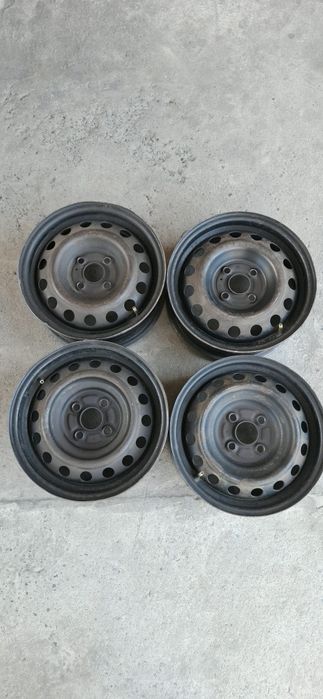 Диски 4шт R14 4×100 ET39 5J Dia 54.1