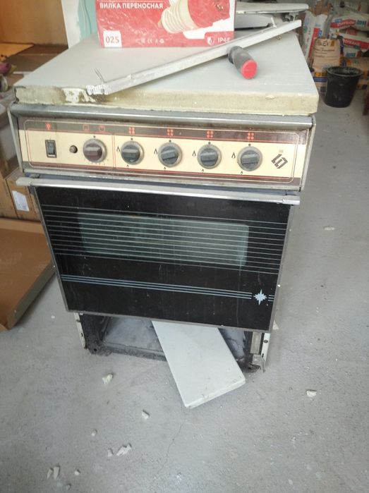 Газовая плита продам срочно