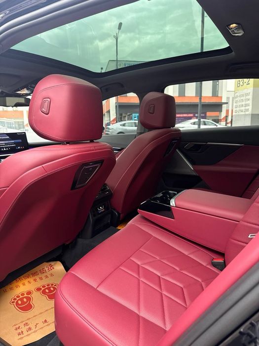 BMW i5 35L 2024 йил