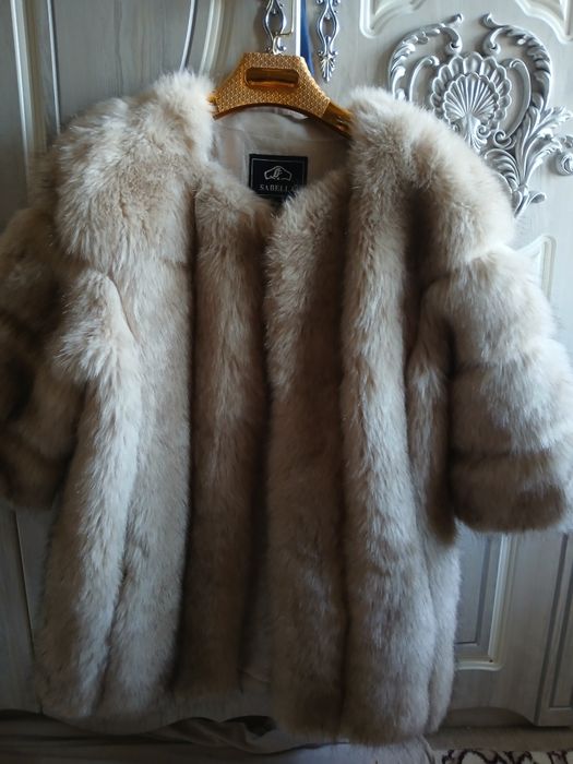 Chiroyli  shuba sotiladi