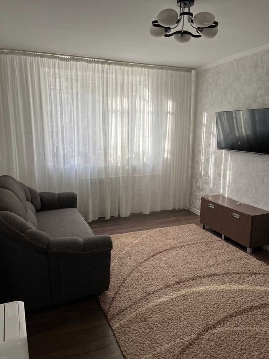 Дава се под наем Двустаен апартамент в София, Надежда 2 - 50 кв.м за 400 € - Снимка #1