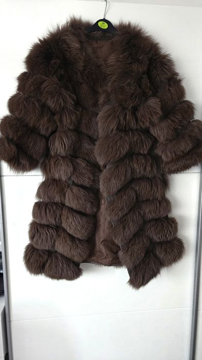 Haina blana vulpe mâneci detasabile