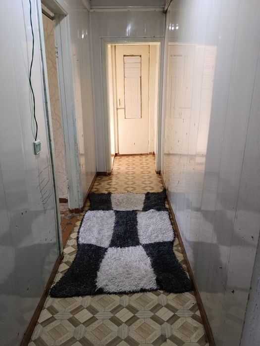 Metroga 50 metr derevyashka 2 hona ijaraga beriladi