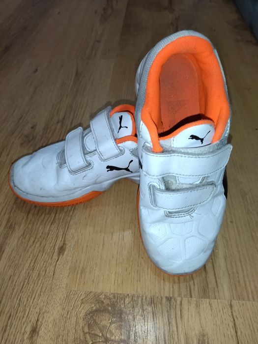 Юношески маратонки