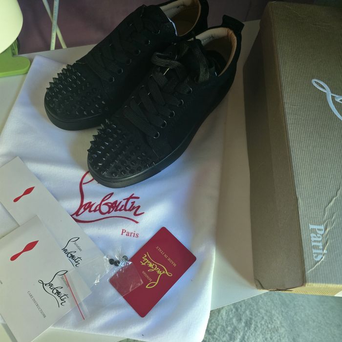 Обувки Christian LOUBOUTIN