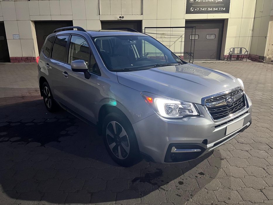 Subaru Forester SJ 2017 года