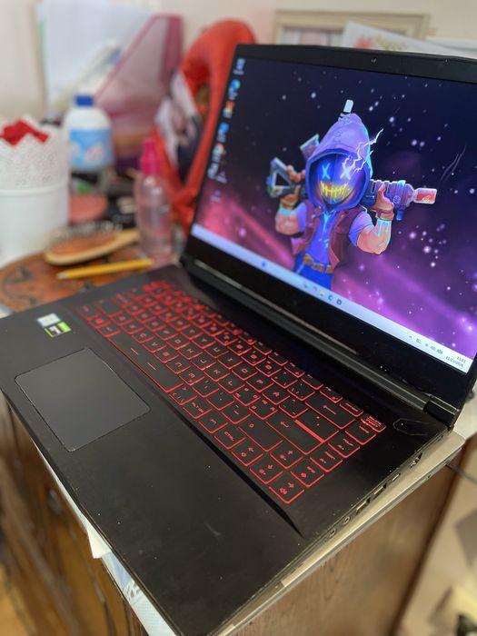 Laptop Gaming MSI GF63,16gb ram, 144Hz, GTX1650, ssd