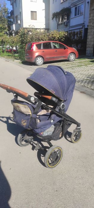 Продавам детска количка