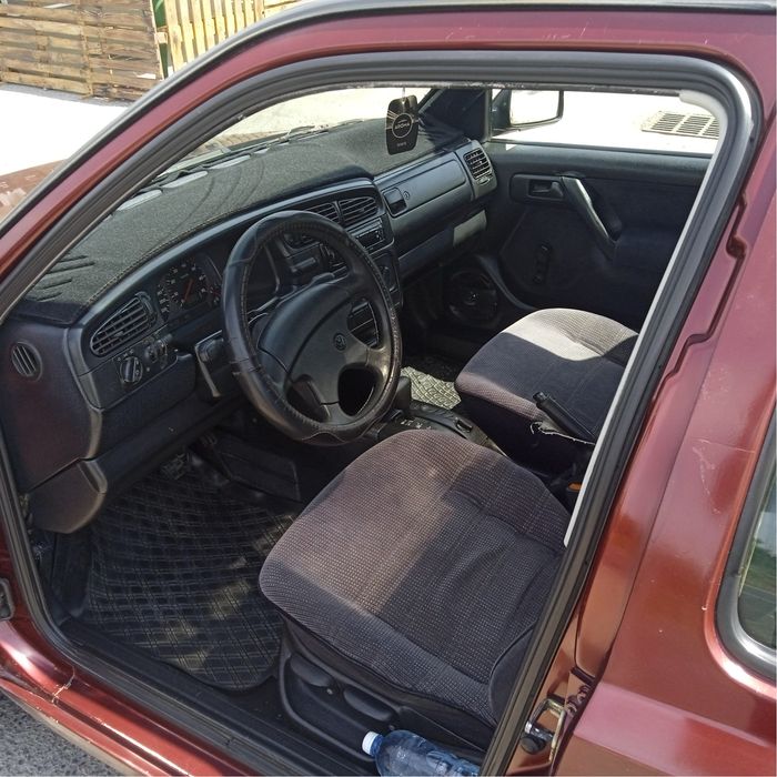 1.8 моно. Автомат. 1992 год.