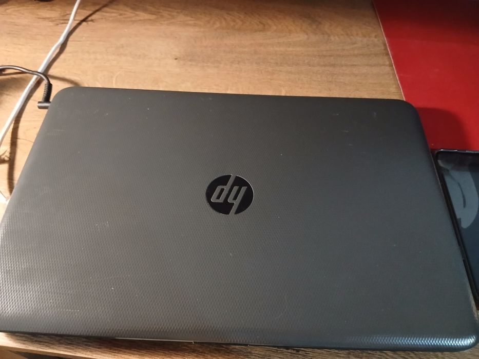 Vand laptop  model HP 250 G4 in stare foarte bună  in Brașov
