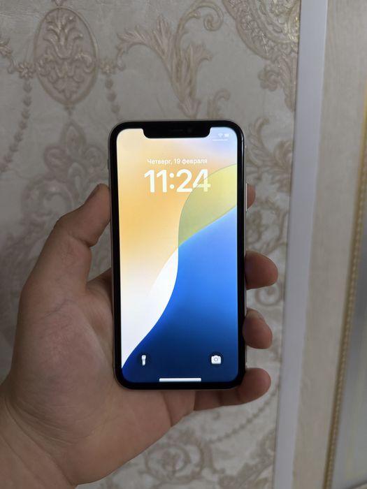 Продам айфон 11/128