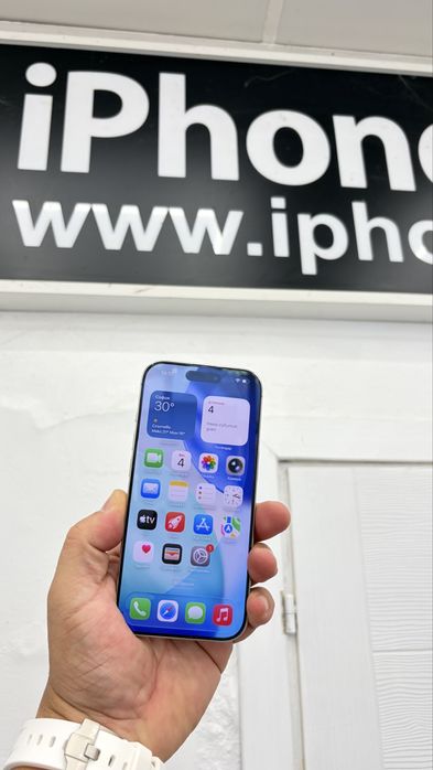 iphone 16 PRO 256 gb. Silver/бял
