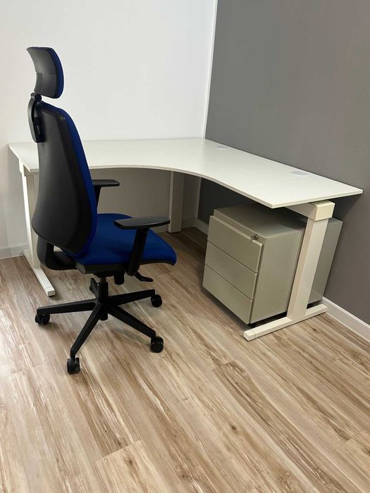 set birou + scaun ergonomic + rollbox calitate premium tva inclus optional transport livrare montaj disponibile mai multe configuratii