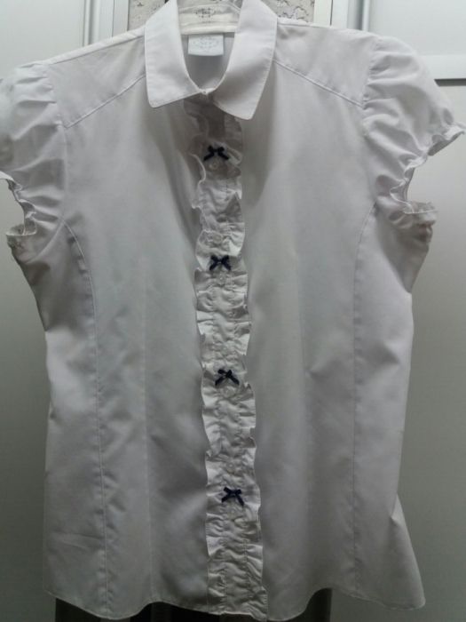 Школьная блузка Польша(рост146-152)