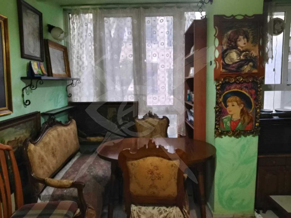 Дава се под наем Тристаен апартамент в София, Хладилника - 80 кв.м за 600 € - Снимка #1