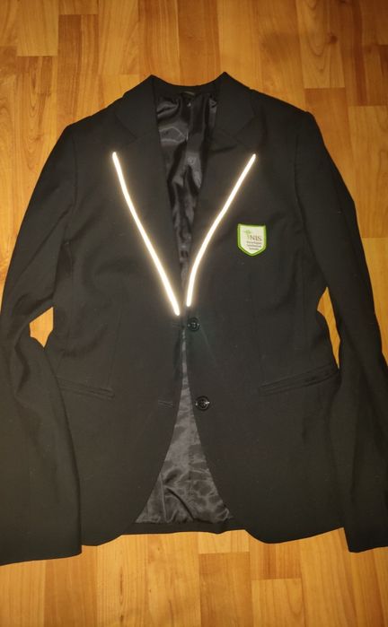 Юбка и пиджак,школьная форма для девочек