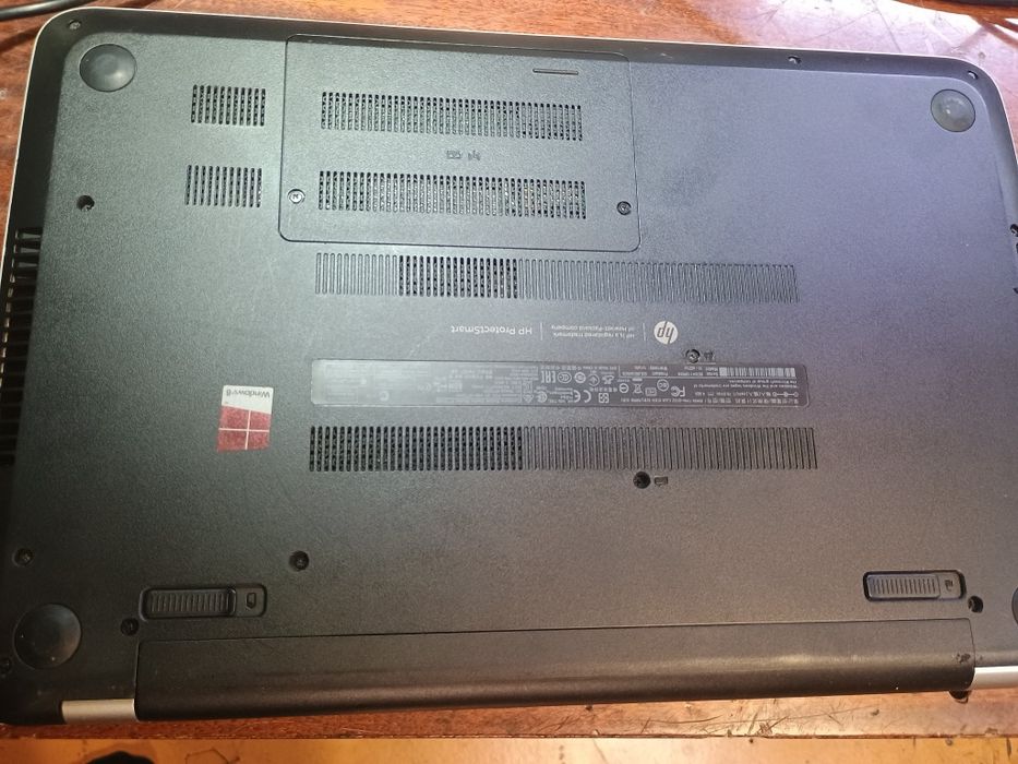 Продаётся ноутбук HP Pavilion 15-n221sr