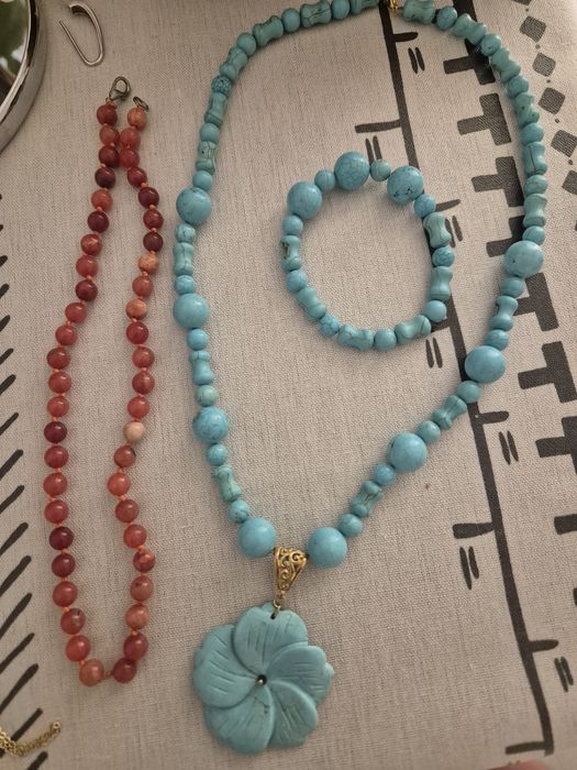 Стол круглый и прямой