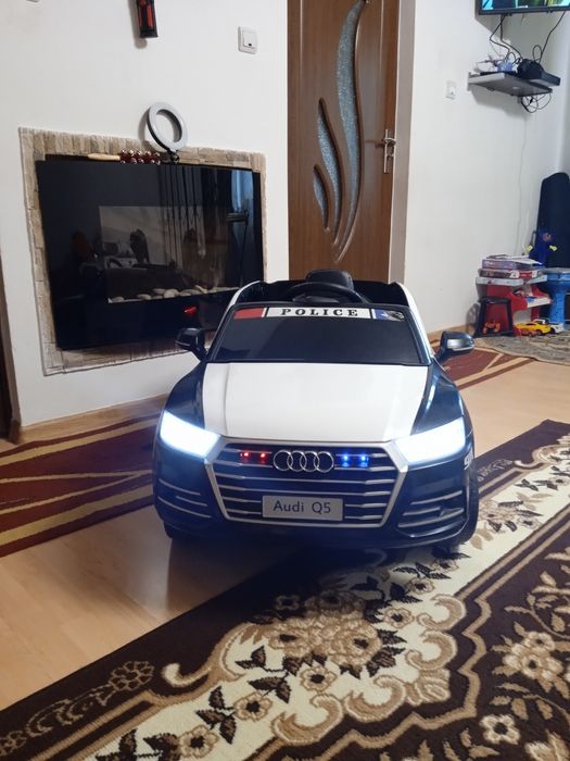 Mașinuță electrică copiii