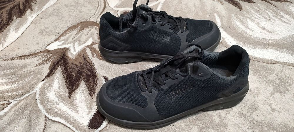 Papuci de lucru Uvex   cu ESD de Barbati Marimea 42